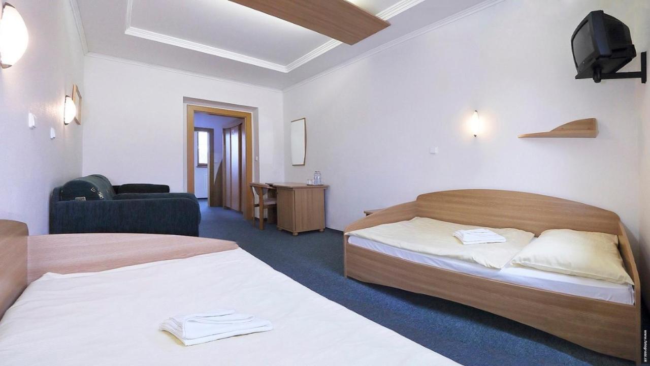 Penzion Druzba Bojnice Extérieur photo