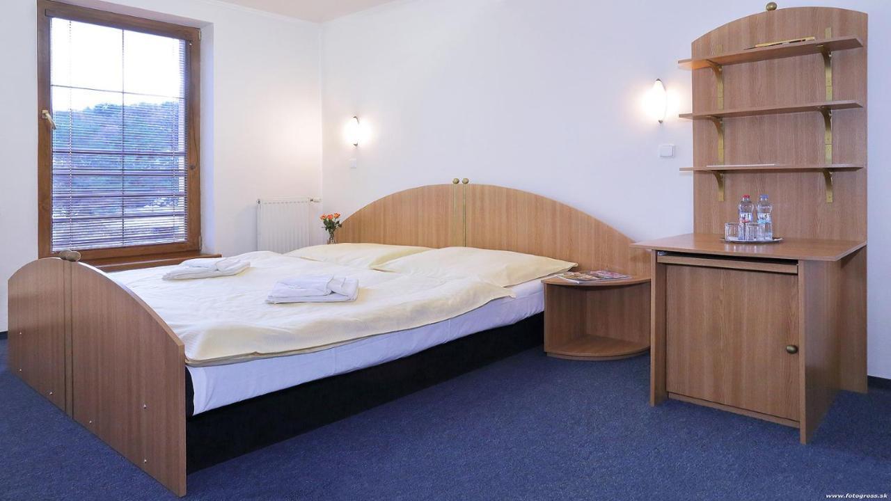 Penzion Druzba Bojnice Extérieur photo